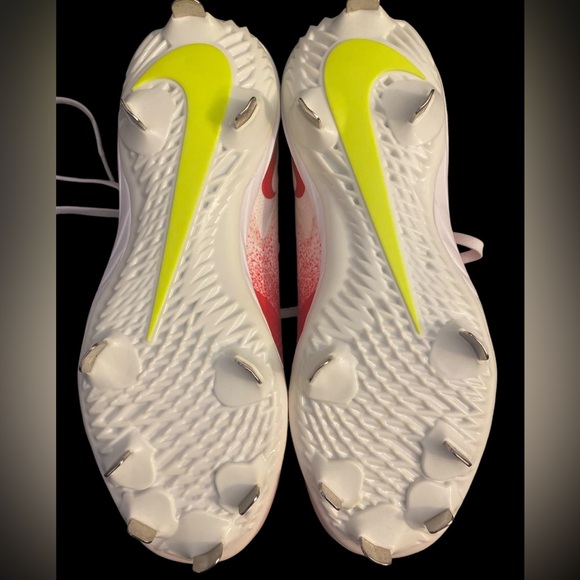 Nike men’s cleats NWOT 8 - Picture 5 of 6